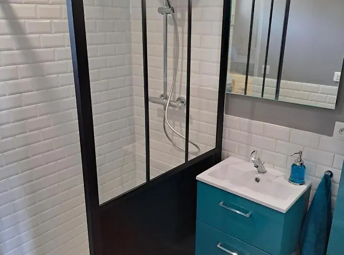 Les D'elise - Louane Grumesnil