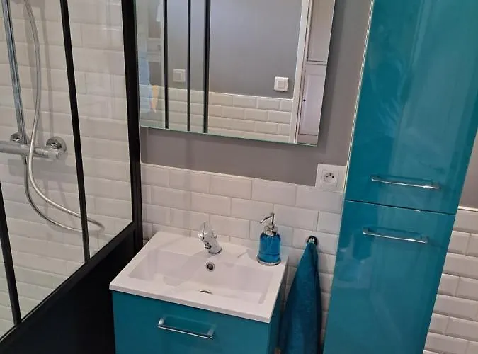 Les D'elise - Louane Guest house